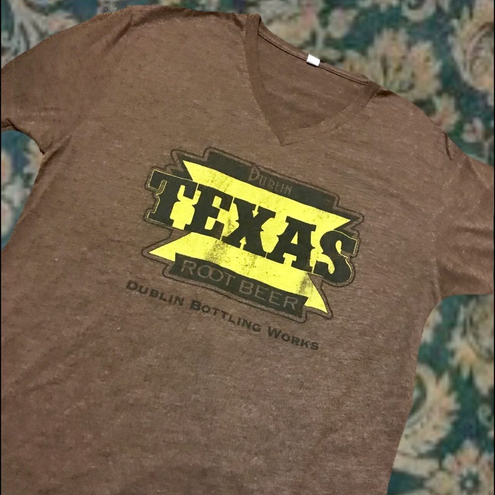 ❌SOLD❌Dublin Bottle Works Tee